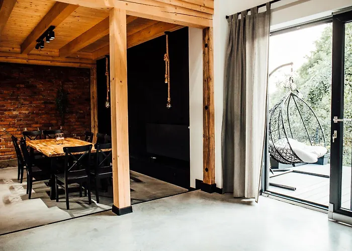 Stodoła Na Kamionce Kwaczala