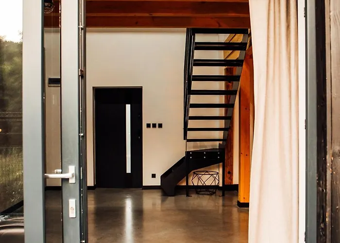 Stodoła Na Kamionce * Kwaczala